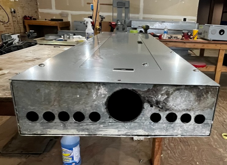 Eaton PRL1A Panelboard 400A 120/208V 3PH 4W 400 Amp MLO Main Lug 225A Subfeed Used