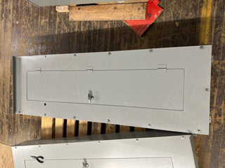 Eaton PRL3A Panelboard 400A 480Y/277V 3PH 4W 3R Outdoor Encl MLO 18 Cir Main Lug P281 Used
