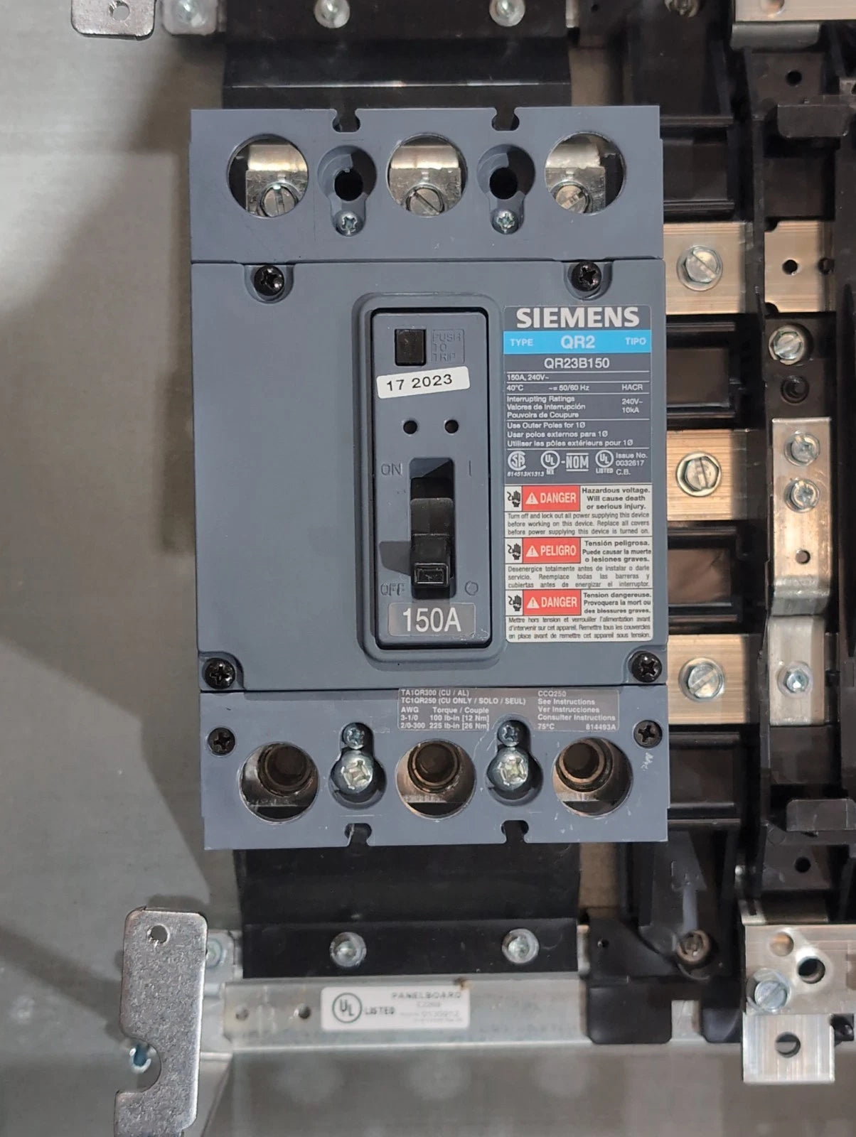 Siemens P1C42QR150ABST P1 Panelboard 150A 208/120V 3PH MCB Panel 150 Amp 42 Cir New