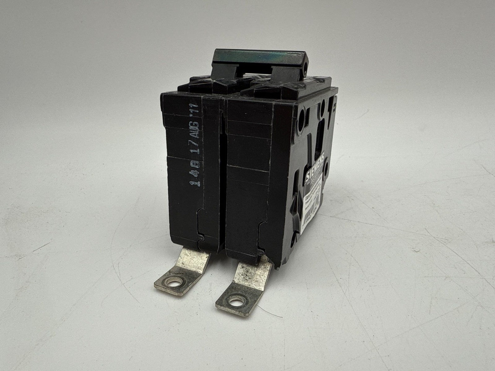 Siemens B260H Bolt On Circuit Breaker 60A 2P 120/240V 1PH 22kA BLH 60 Amp 2 Pole Used