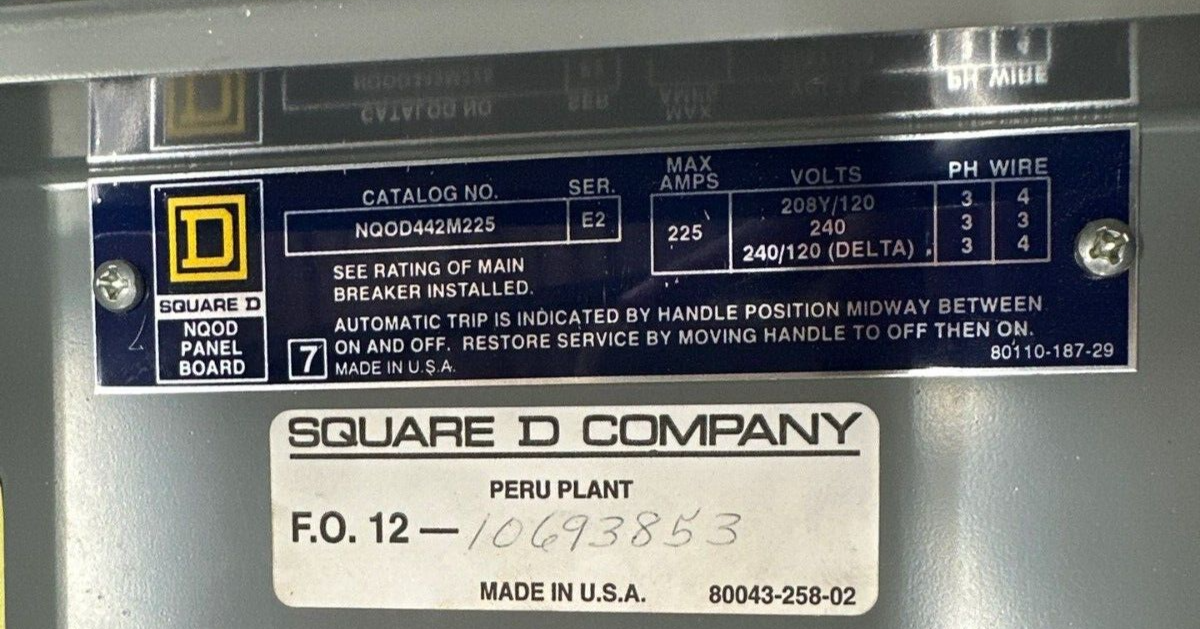 Square D NQOD442M225 Panelboard 225A 208Y/120V 3PH 4W Main Breaker Q2L3100 MCB P400 Used