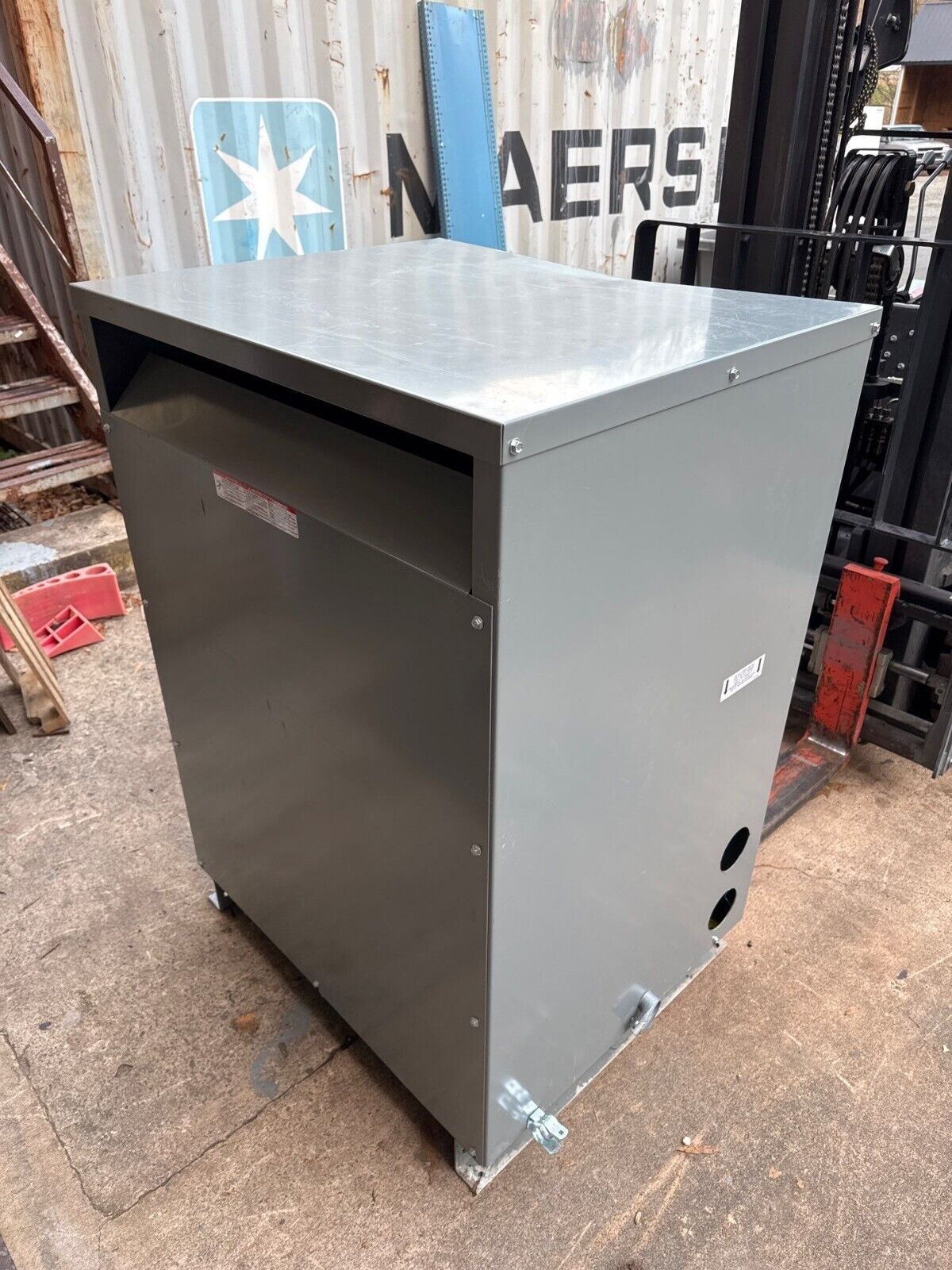 Square D EE225T3H Used