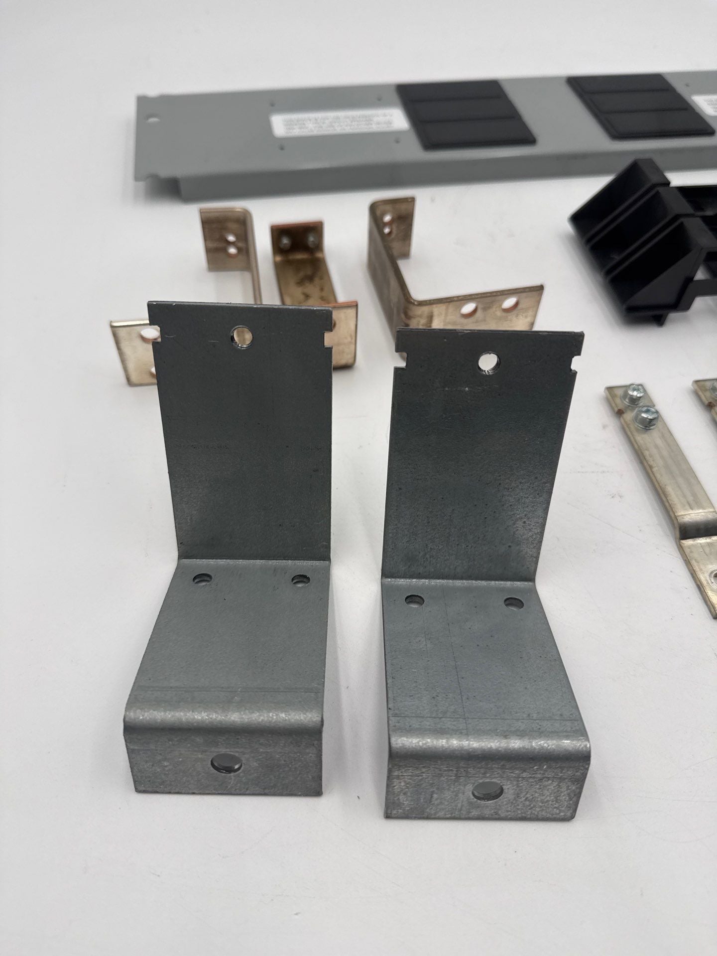 Siemens SBL Breaker Strap Kit FOr BL BLH HBL Circuit Breakers Used