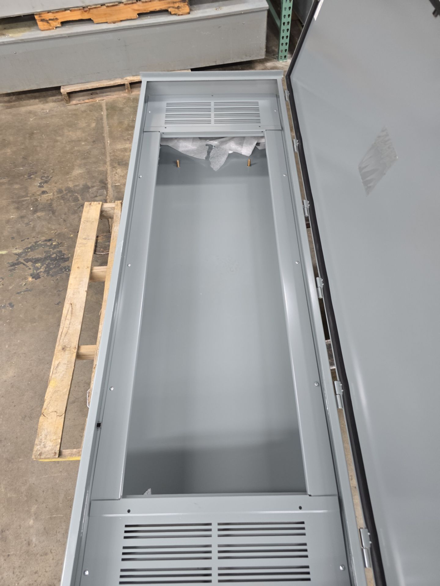 Square D HC2886WP Enclosure Type 3R 12 Outdoor 28in x 86in x 13in I-Line New