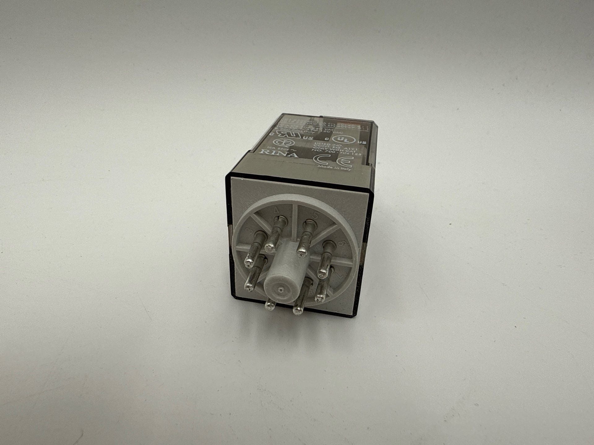 2PC Allen Bradley 700-HA32A2 Relay 10A 240VAC 2 C/O DPDT 8 Pin Plug In New