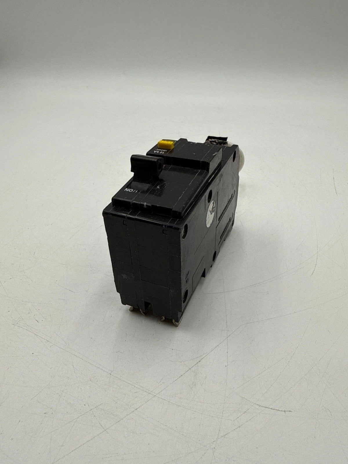 Square D QO230GFI Circuit Breaker 30A 2P 120/240V 1PH 10kA QO Plug On 30 Amp Used
