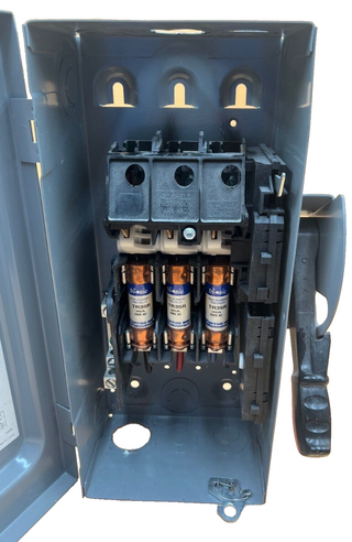 Square D H322N Used