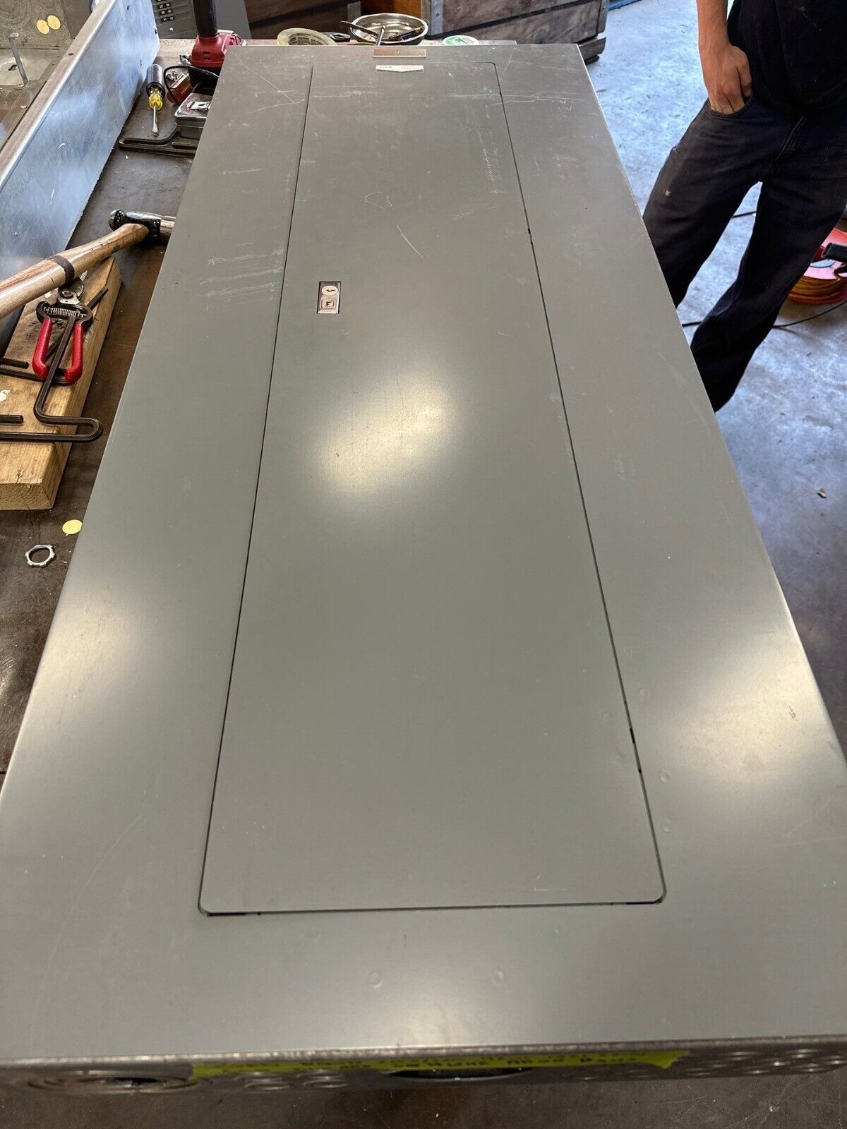 Square D NQOD442M225 NQOD Panelboard 225A 208Y/120V 3PH 42Cir 4W Indoor Encl MCB P343 Used