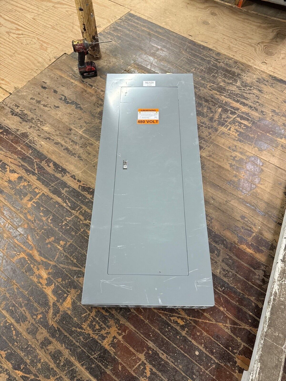 Square D NF Panelboard 100A 480V 3PH 3W Indoor Encl 42 Circuit MCB HDP36100 P431 Used