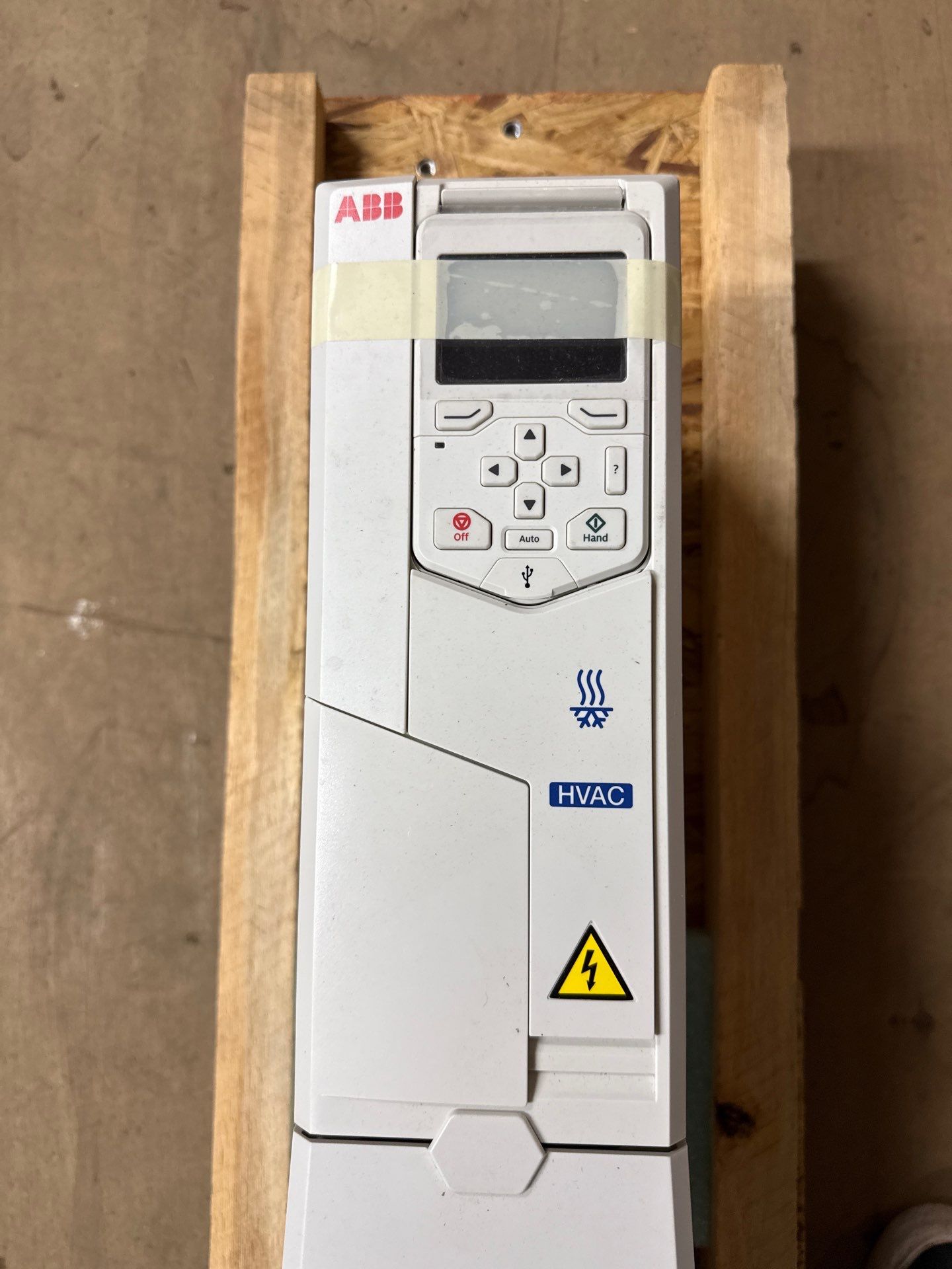 ABB ACH580-VCR-03A5-4+K465 E-Clipse Bypass AC Drive 2HP 480V 100kA New