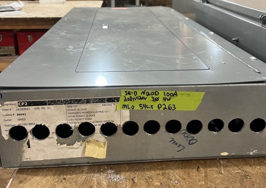 Square D NQOD Panelboard 100A 208Y/120V 3PH 4W 100 Amp Main Lug MLO 42 Circuit P263 Used