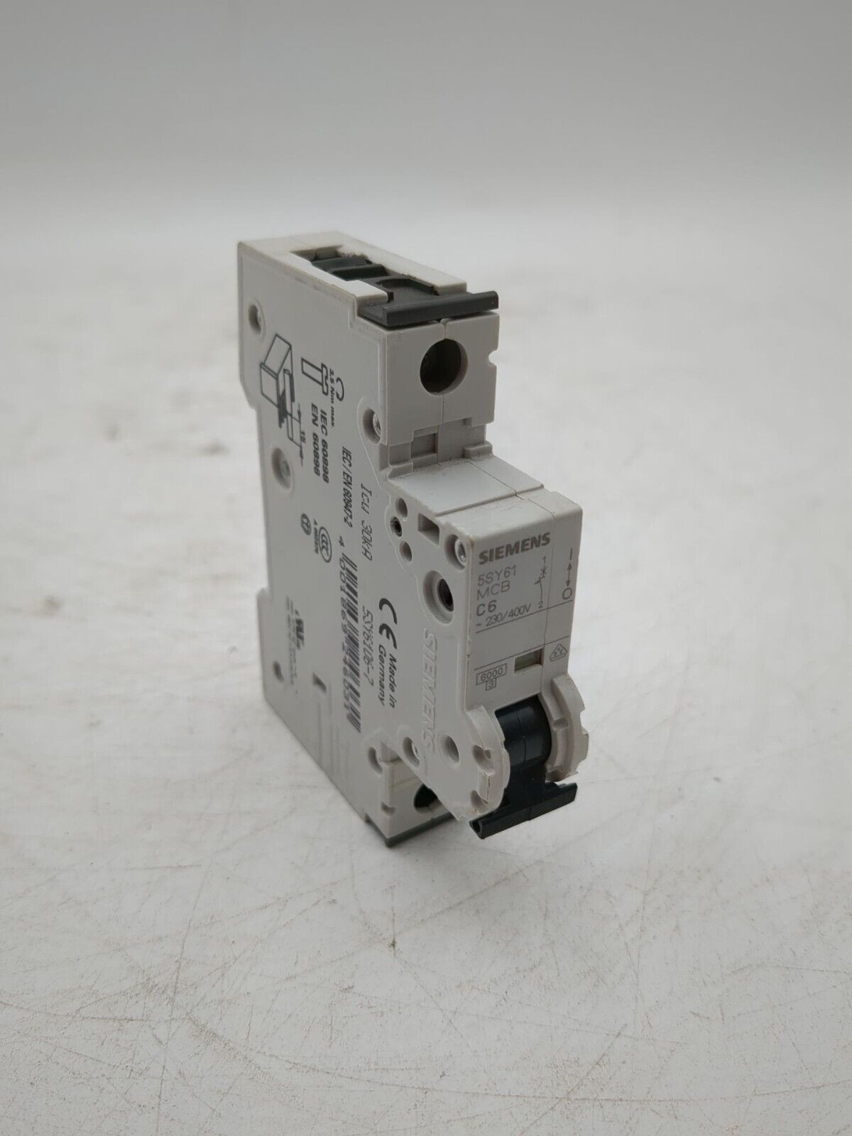 Siemens 5SY6106-7 Used