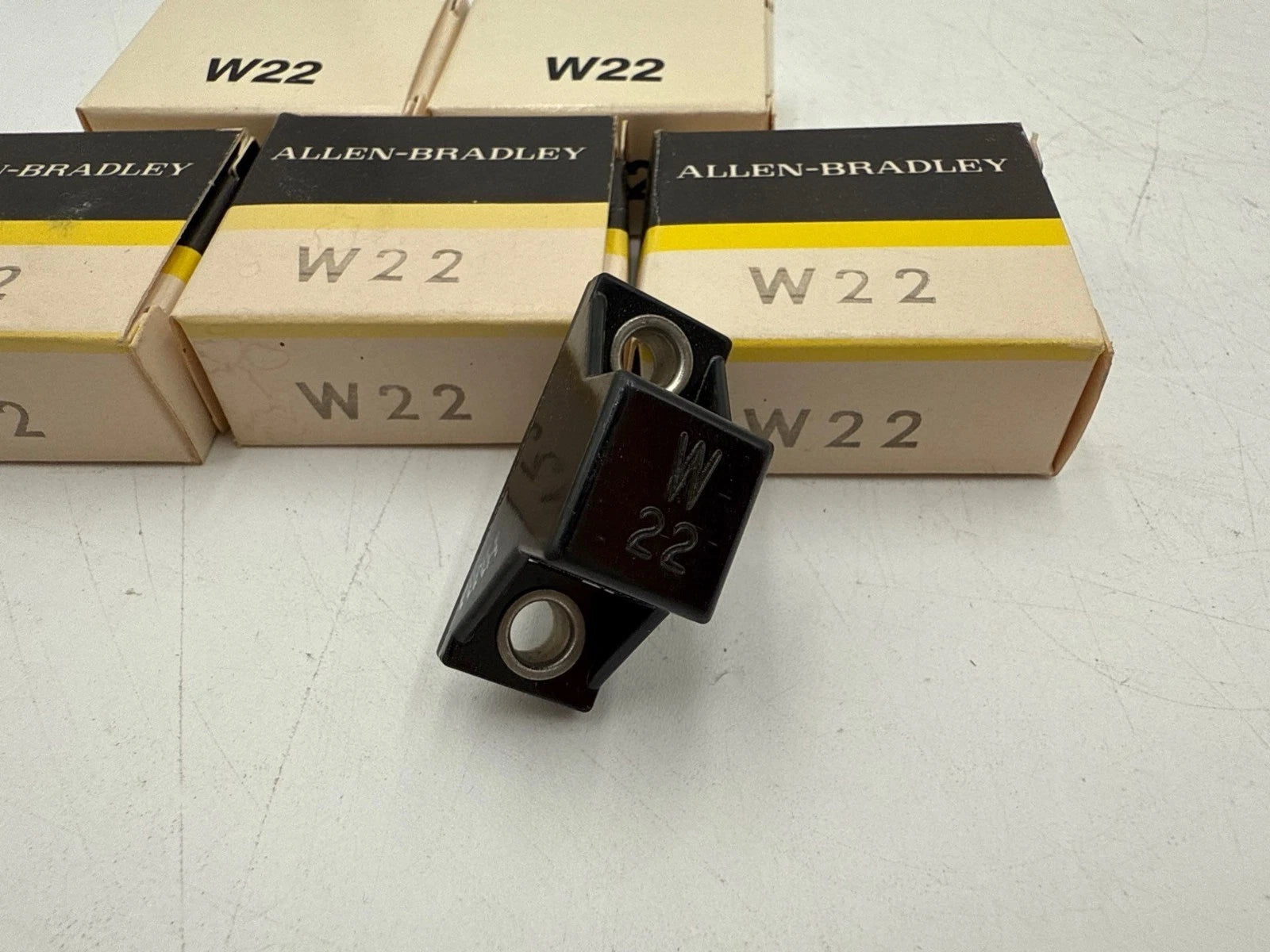 5PC Lot Allen Bradley W22 Thermal Overload Relay Heater Element Unit W-22 0.6Amp New