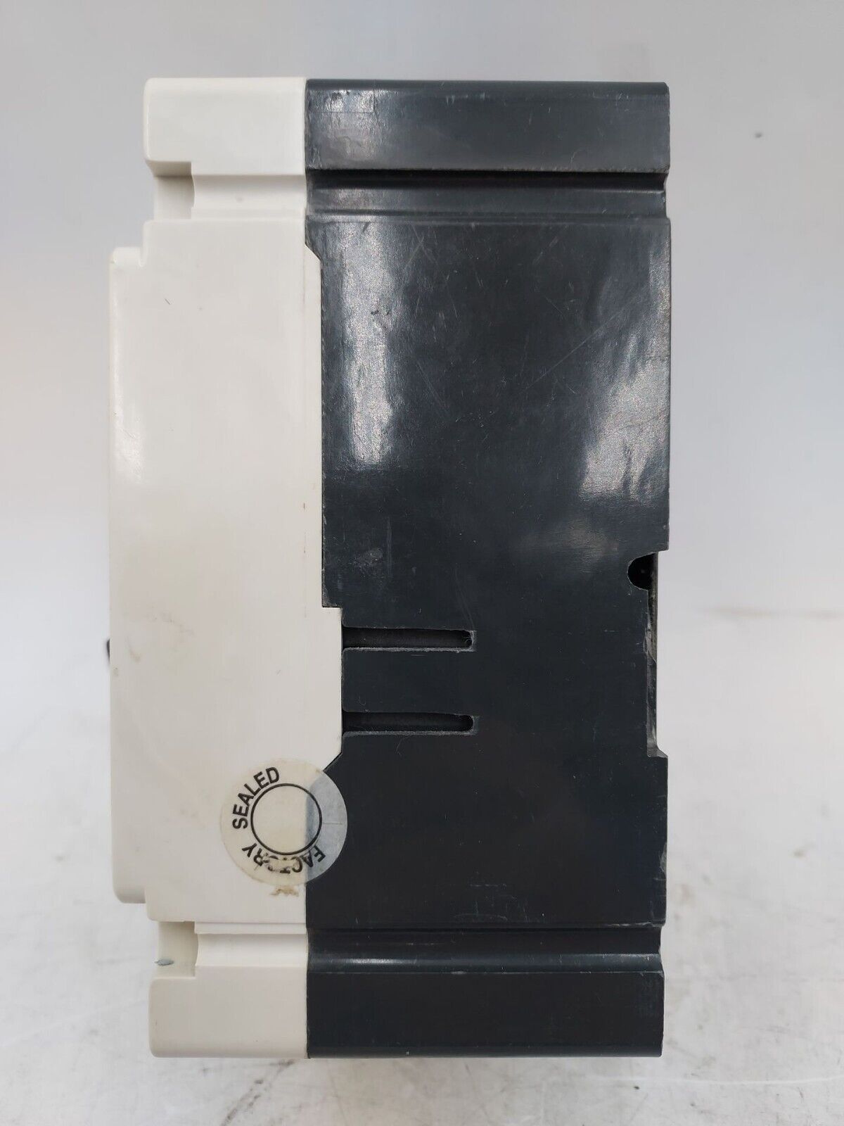 Eaton HFD3030BP10 Used