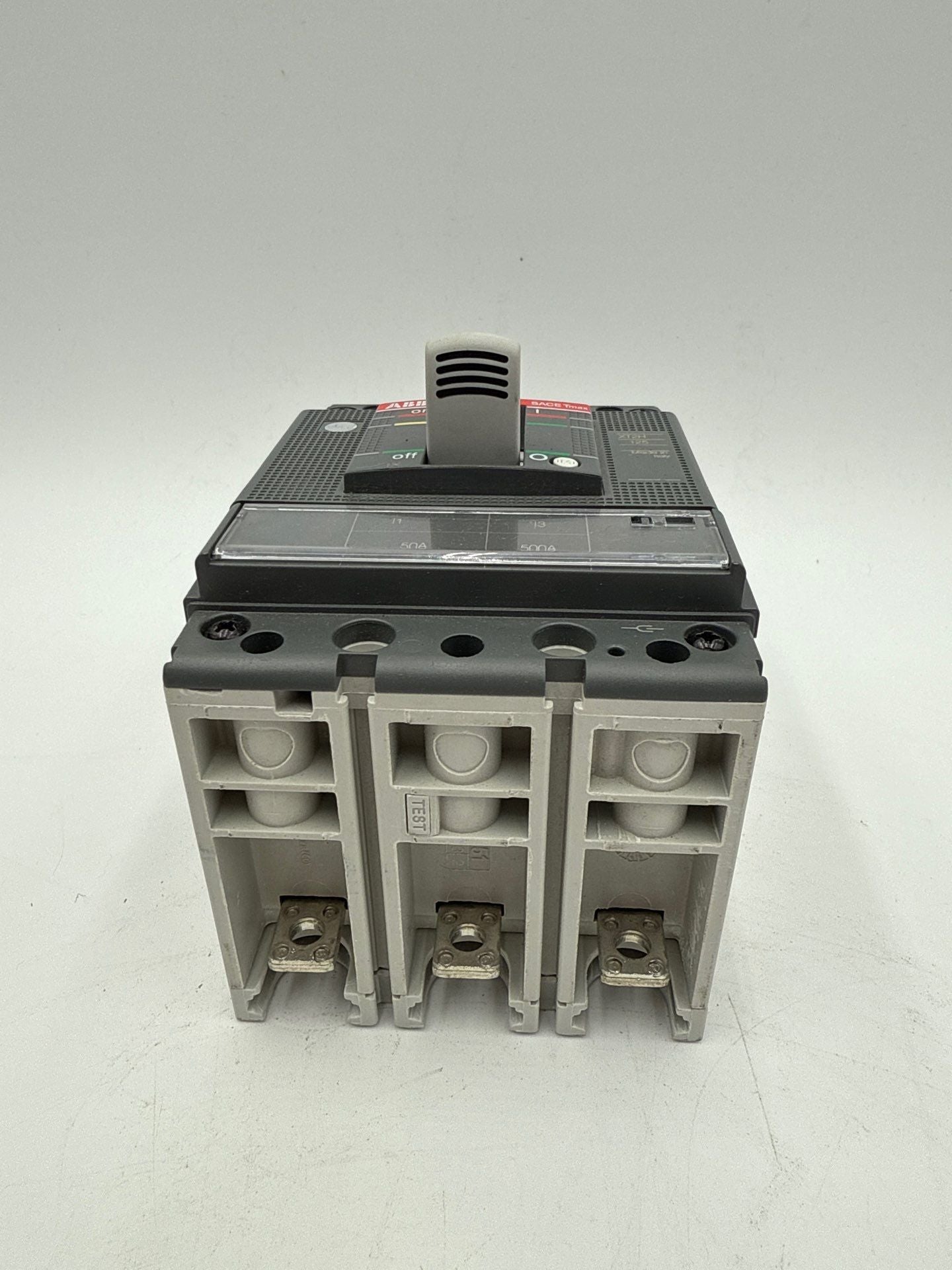 ABB XT2HQ3050AFF000XXX Circuit Breaker 50A 3P 600V SACE Tmax XT2H 125 Used