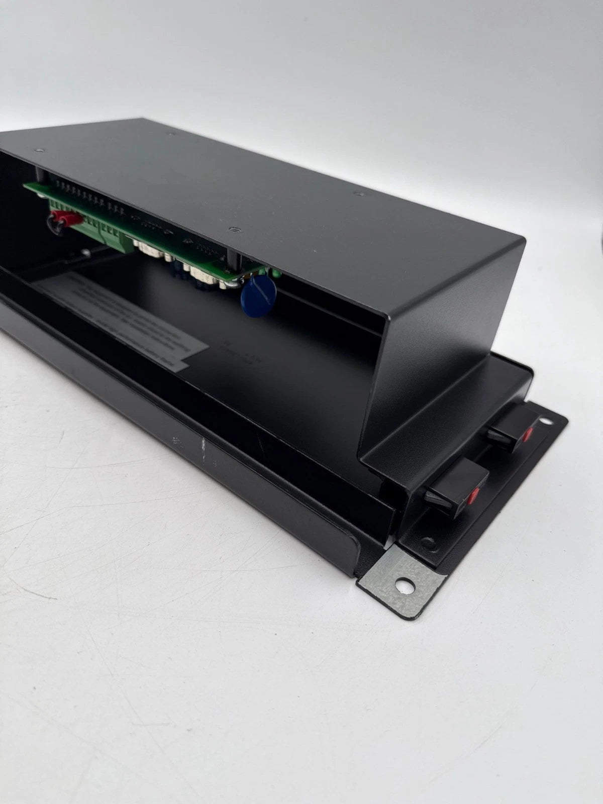 APC 640-4711B REV. 03 EPO Connection And Trip Board 6404711B With Enclosure Used