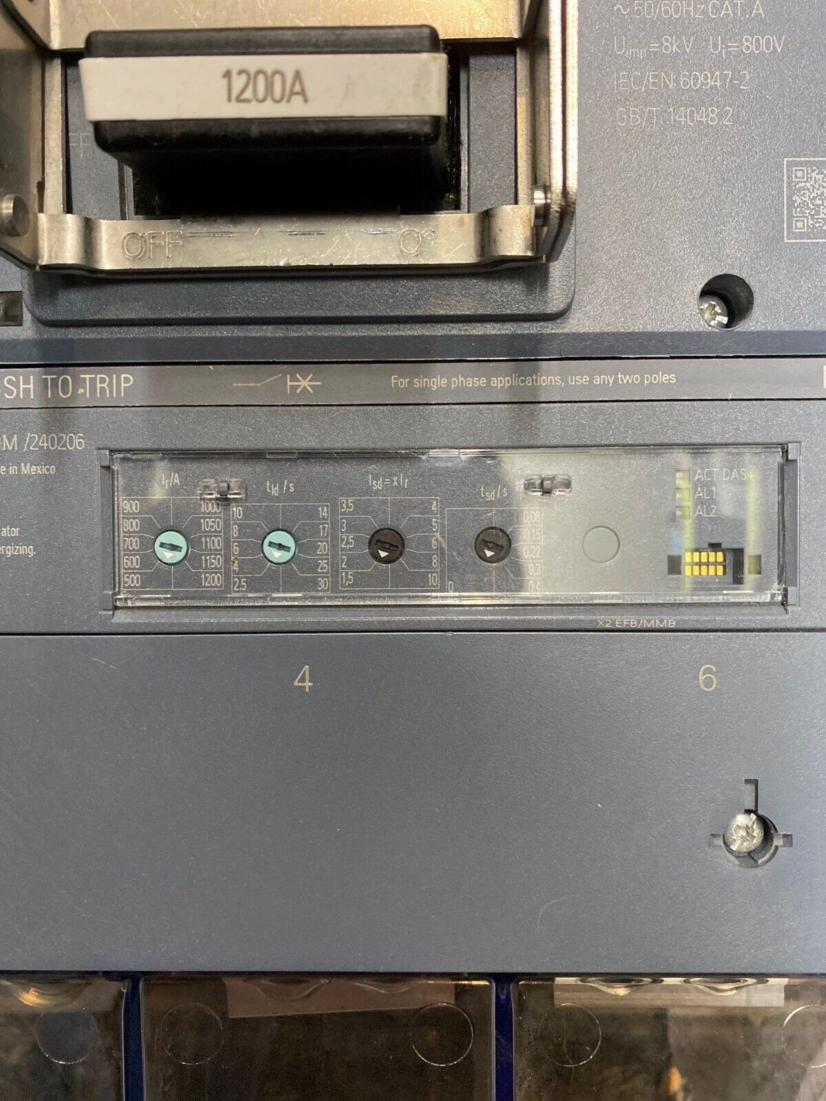 Siemens 3VA6712-6HN31-0AA0 Used