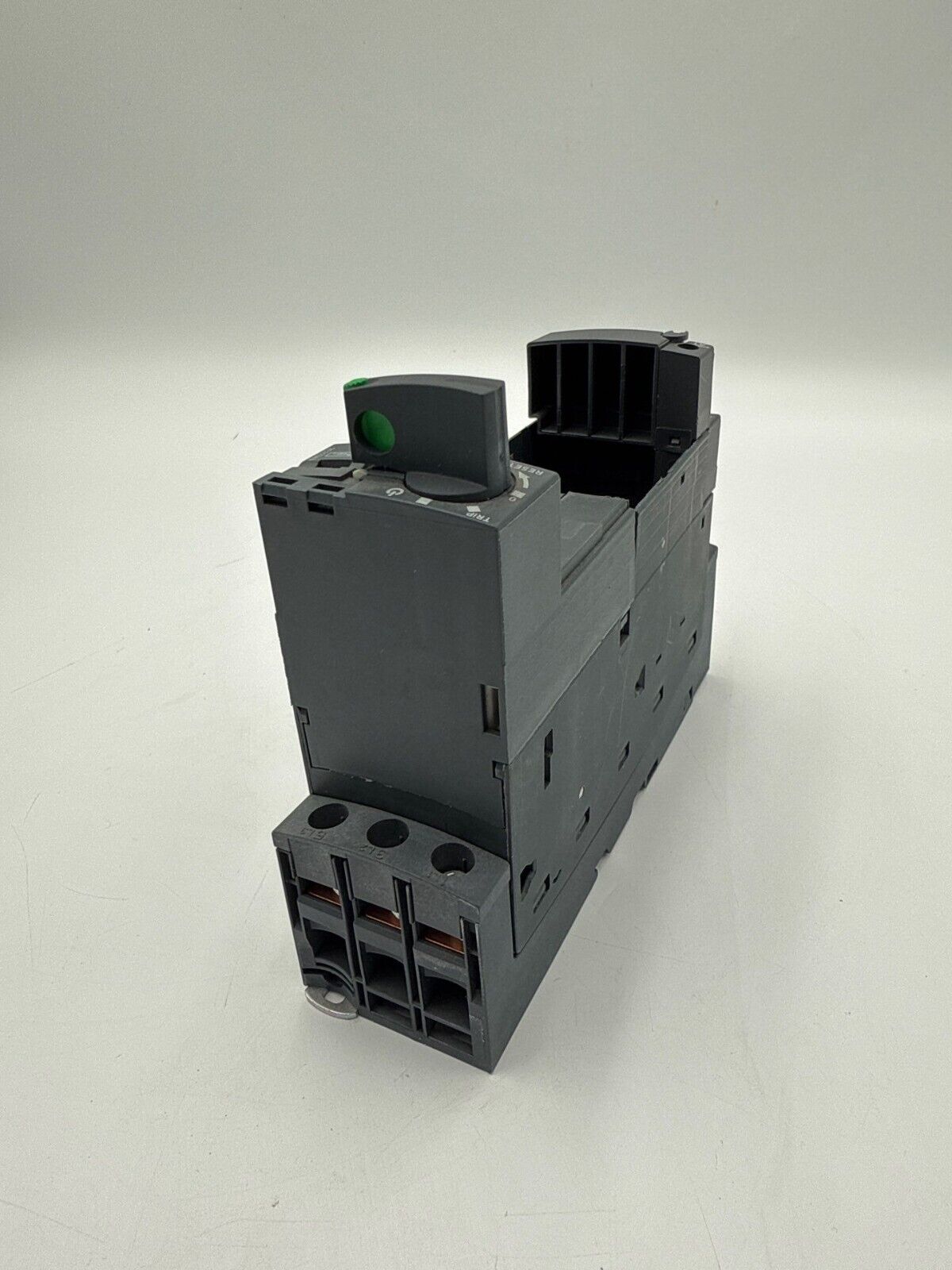 Schneider LUB120 Used