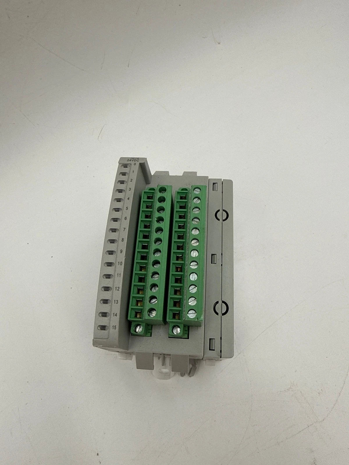 Allen-Bradley 2085-IQ16 Micro800 16 Point Digital Input Module 2085IQ16 2085-ECR Used