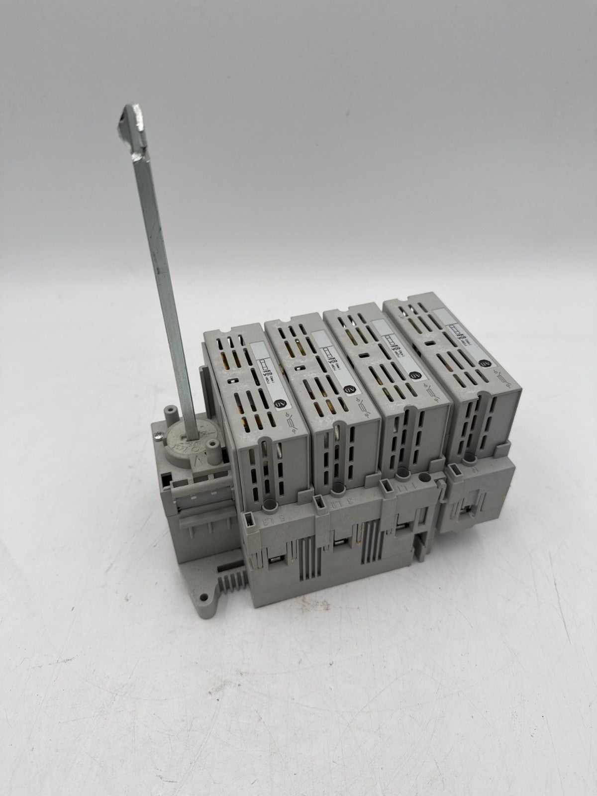 Allen Bradley 194R-J60-1753 Fusible Disconnect Switch 60A 3P 600V DIN 60 Amp Used