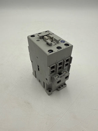 Allen Bradley 100-C30D00 Contactor 30A 3P 600V Coil 110/120V 25HP Max 100-C30*00 New