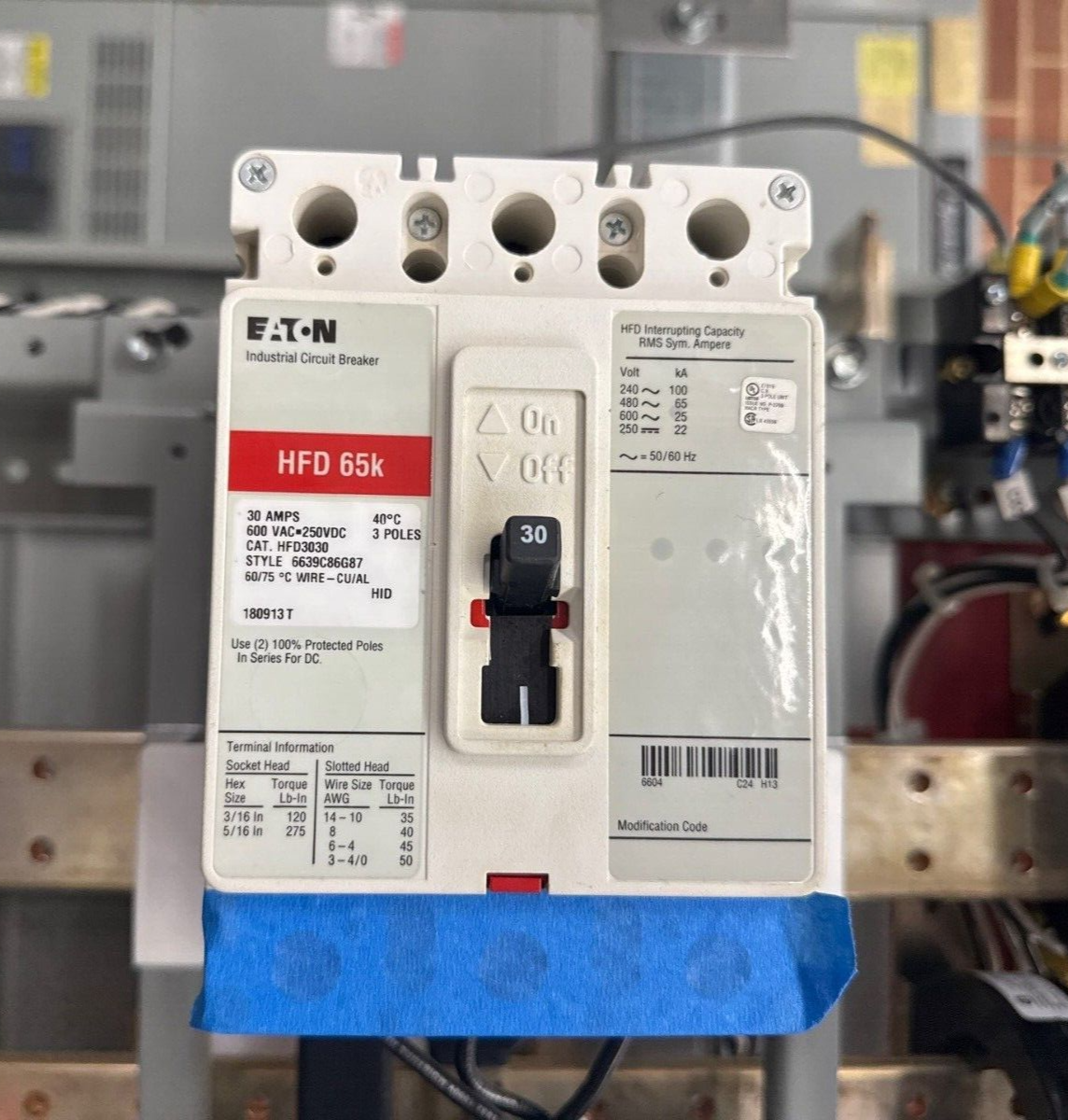 Eaton PRL-C Switchboard 1200A 208/120V 3PH Main Breaker GFI Arc Flash Reduction Used