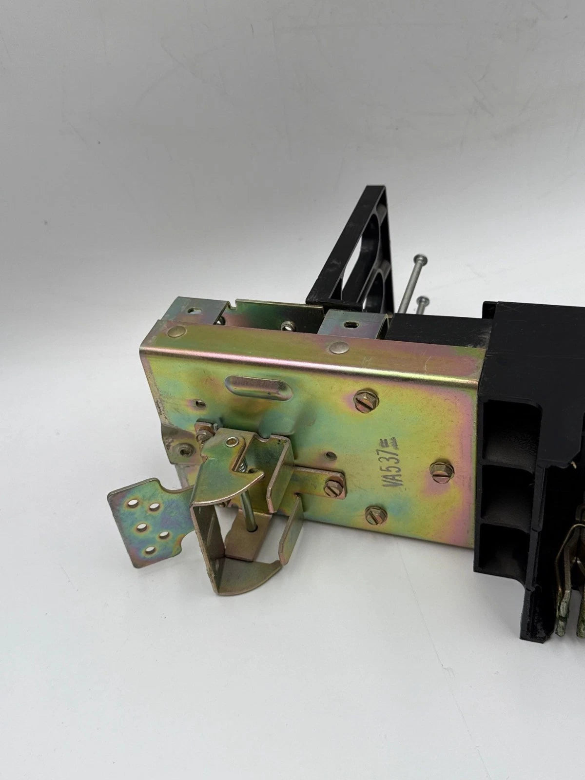 GE AMC6EB APN Circuit Breaker Module 300A 600V Max 6 Pole Spectra Series Model 1 Used