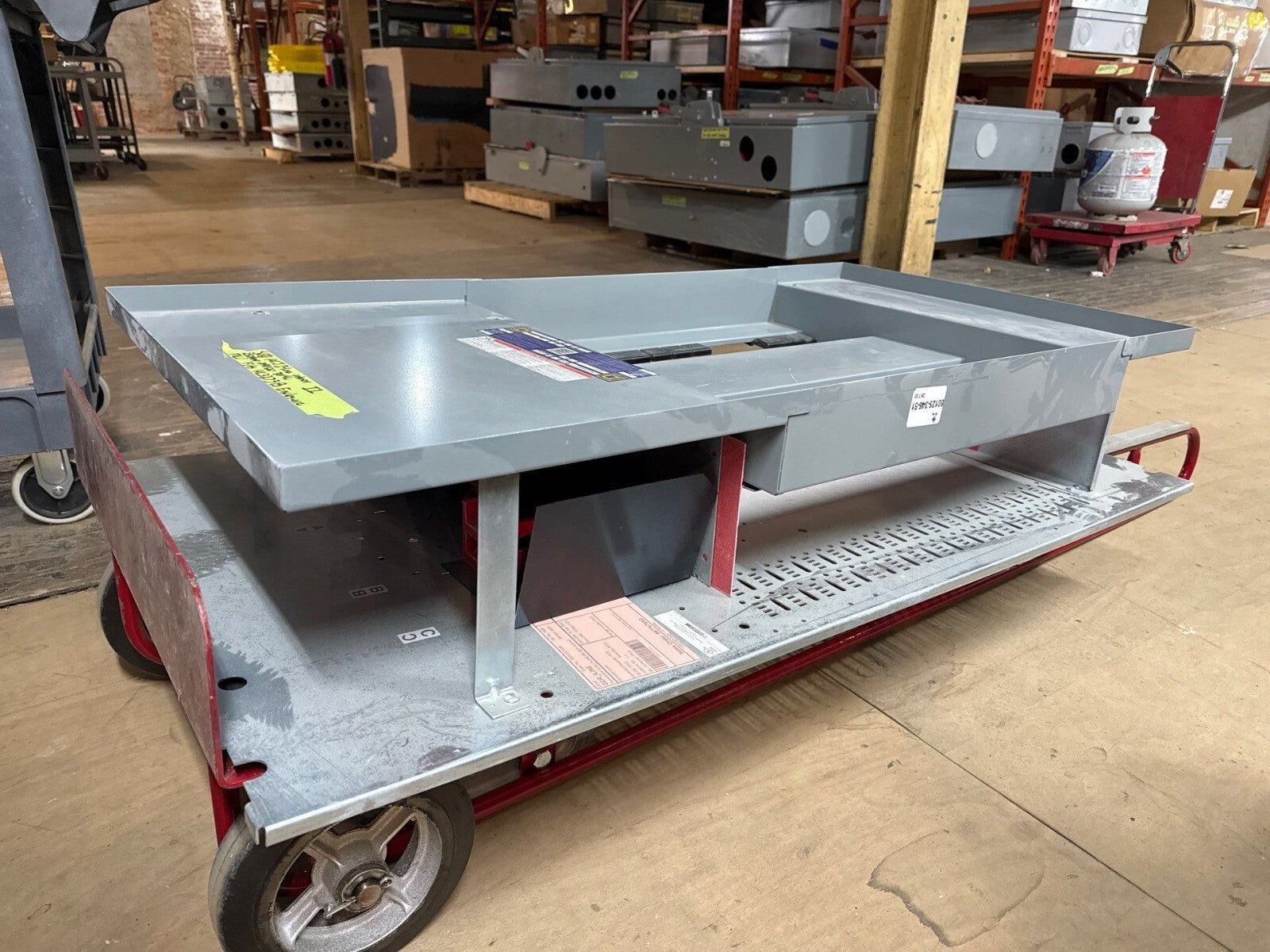 Square D HCJ Panelboard Interior 250A 240/120V 3PH 30 Circuit 250 Amp Panel MLO New