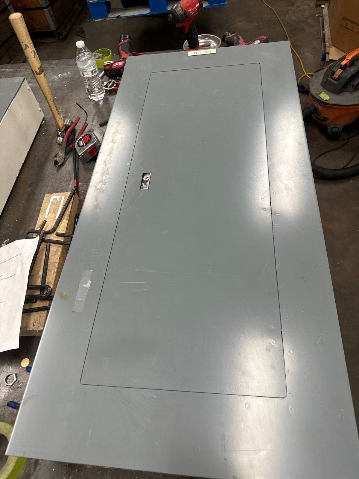 Square D NF Panelboard 250A 600Y/347V 3PH 4W 42 Circuit Indoor Encl MLO 250 Amp P346 Used