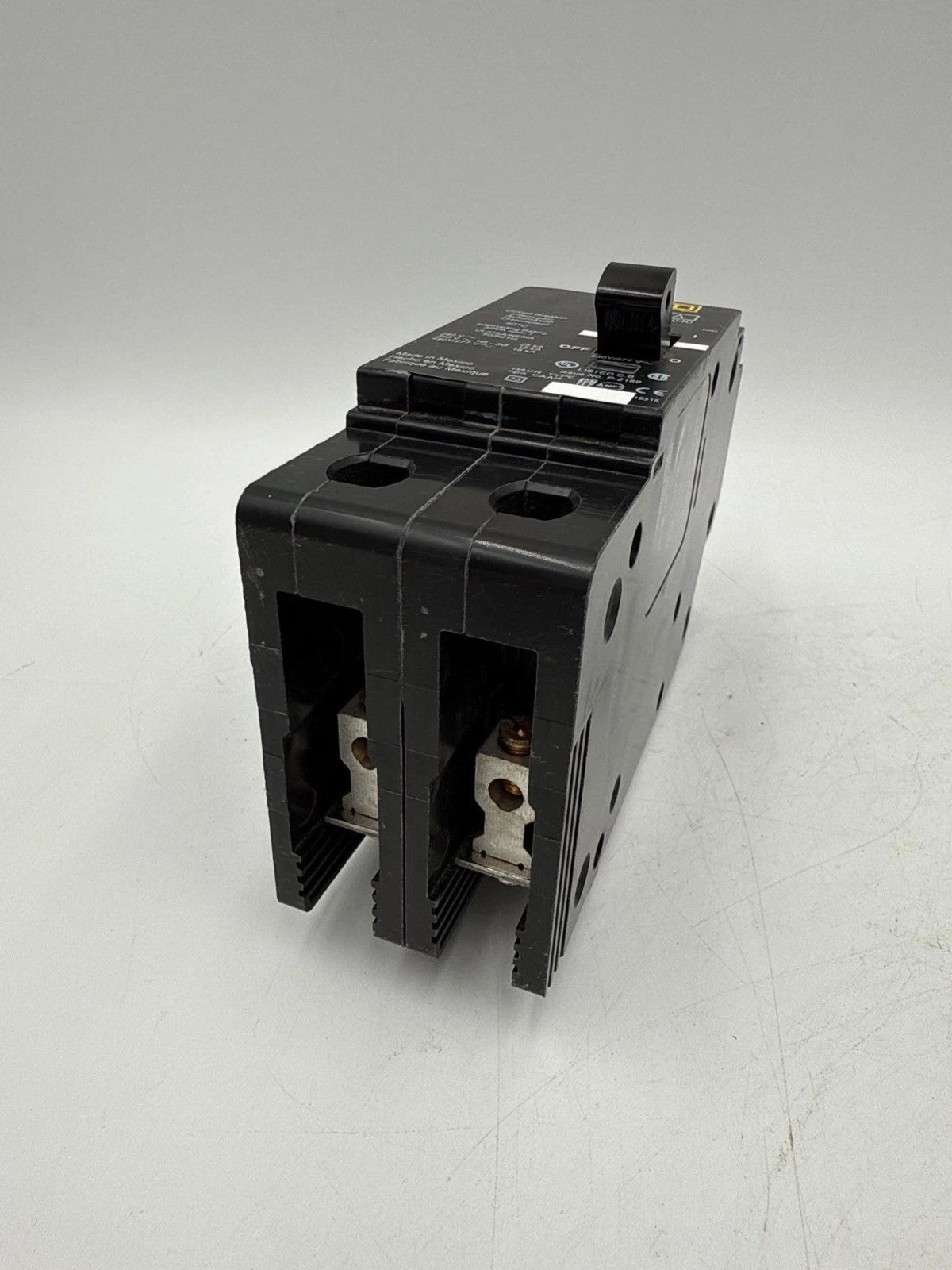 Square D EDB24040 Circuit Breaker 40A 2P 480V 1PH EDB 2 Pole 40 Amp Bolt On New