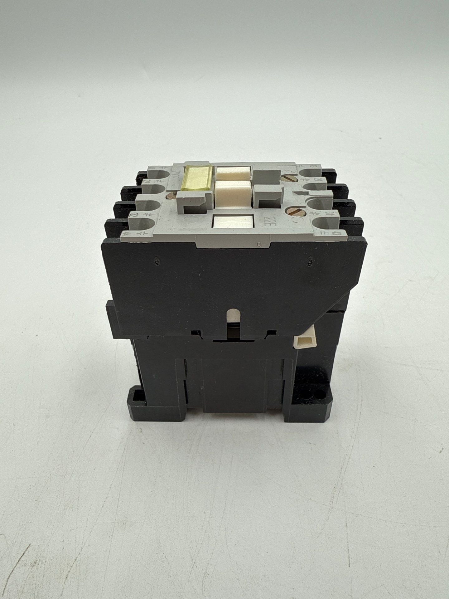 ALLEN BRADLEY AB 700-F220A1 Control Relay Contactor 110/120VAC COIL New