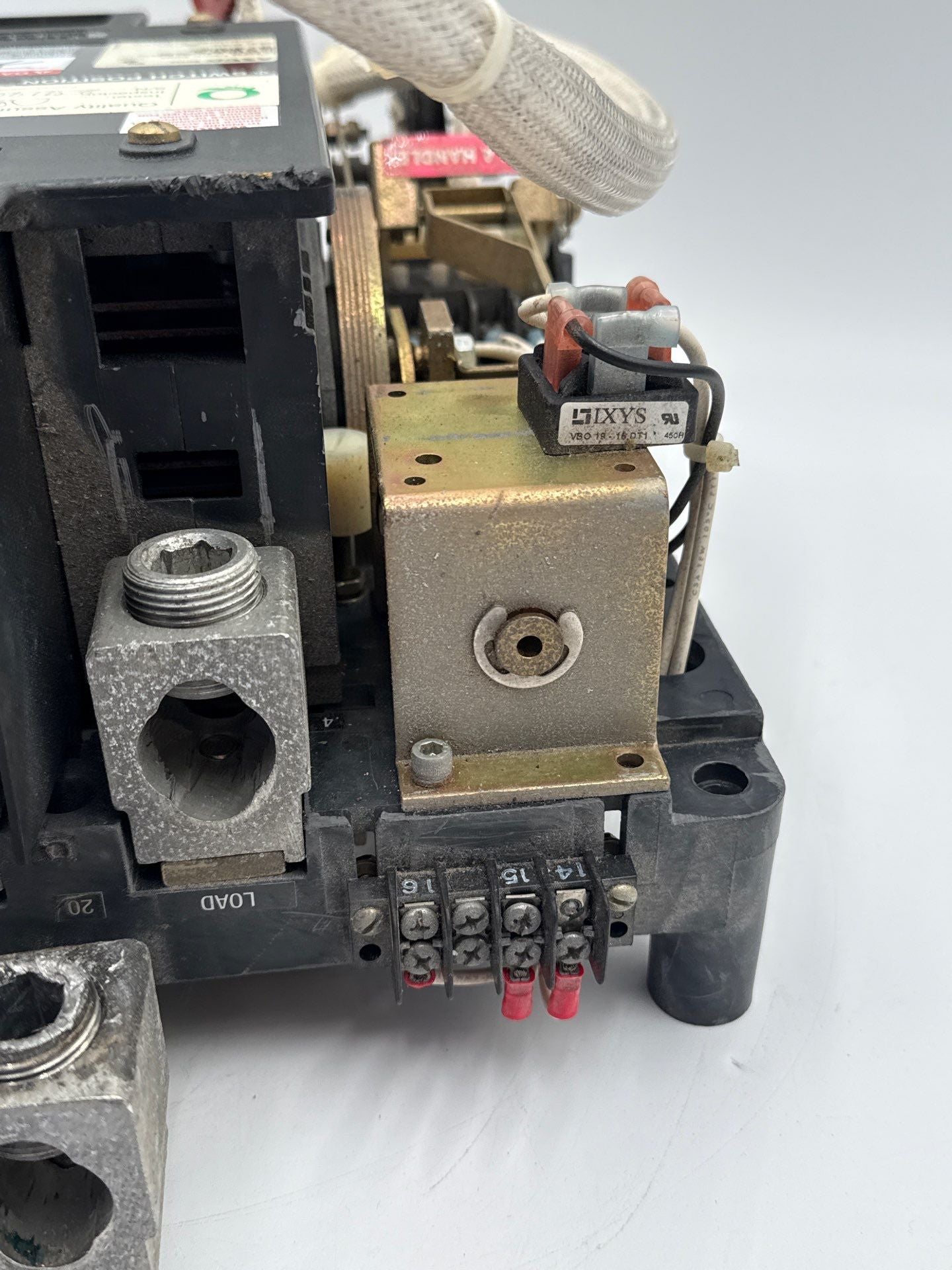 ASCO Series 300 Automatic Transfer Switch 400A 480V 50-60Hz E00300030400N100 Used