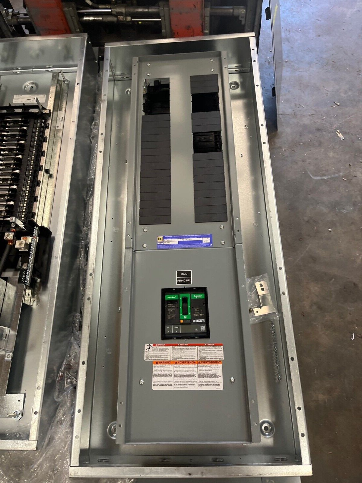 Square D NF Panelboard 100A 480/277V 3PH 4W 42 Circuit Indoor Encl MCB HDP36100 P005 New