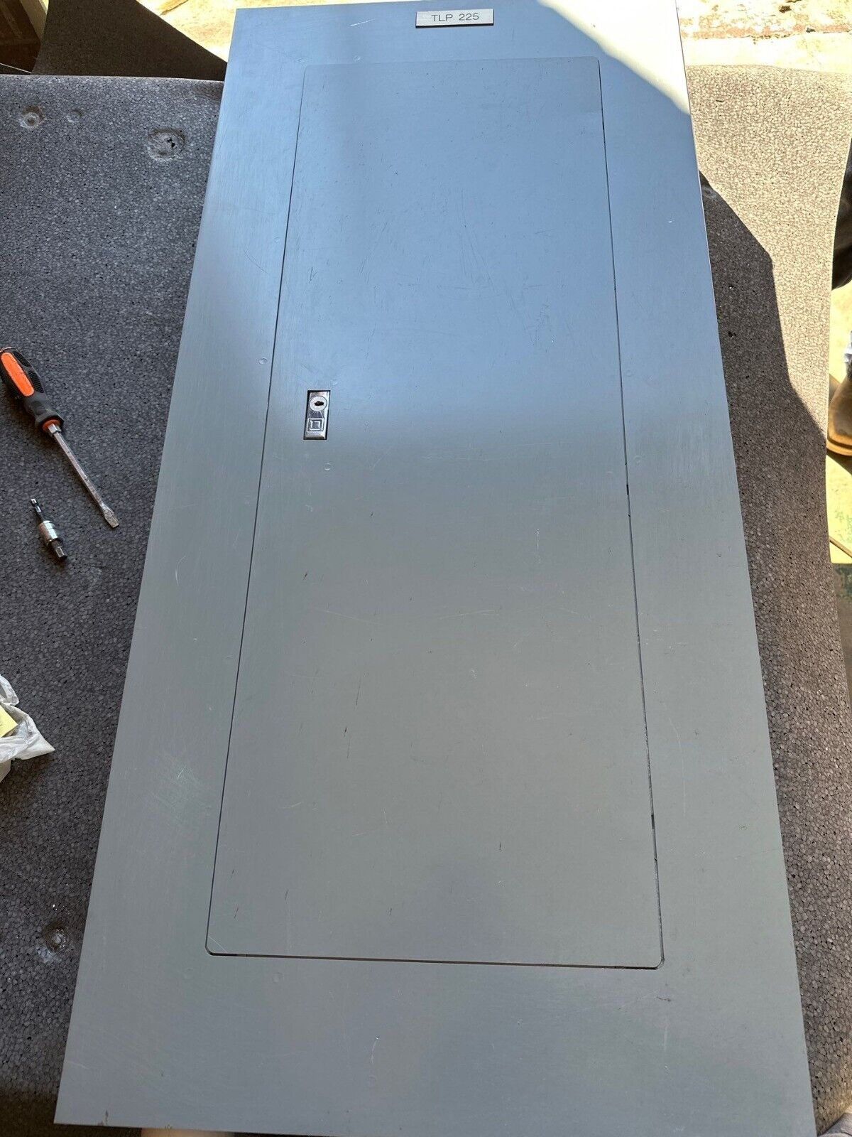 Square D NF Panelboard 250A 600V 3PH 4W MLO 42 Cir Main Lug Indoor 250Amp NEMA 1 P327 Used