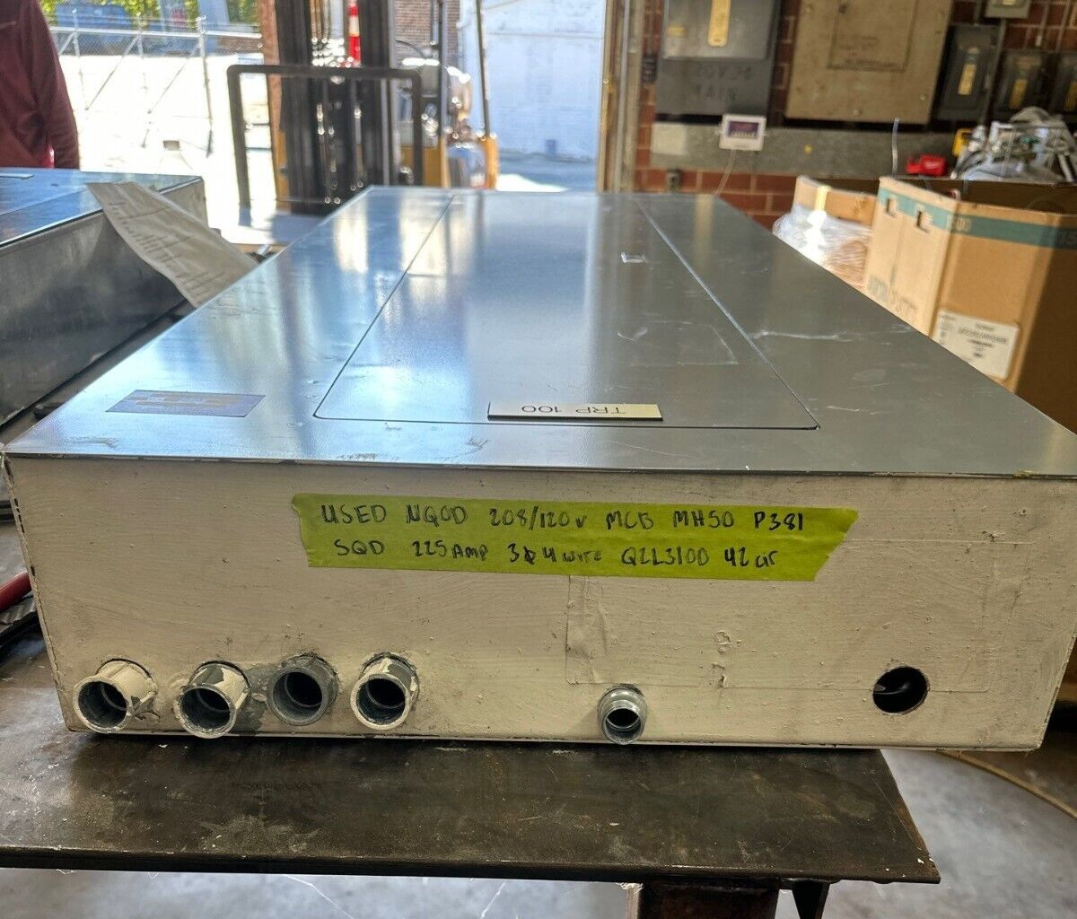 Square D NQOD442M225 Panelboard 225A 208/120V 3PH 4W MCB 42 Circuit Indoor Encl P381 Used