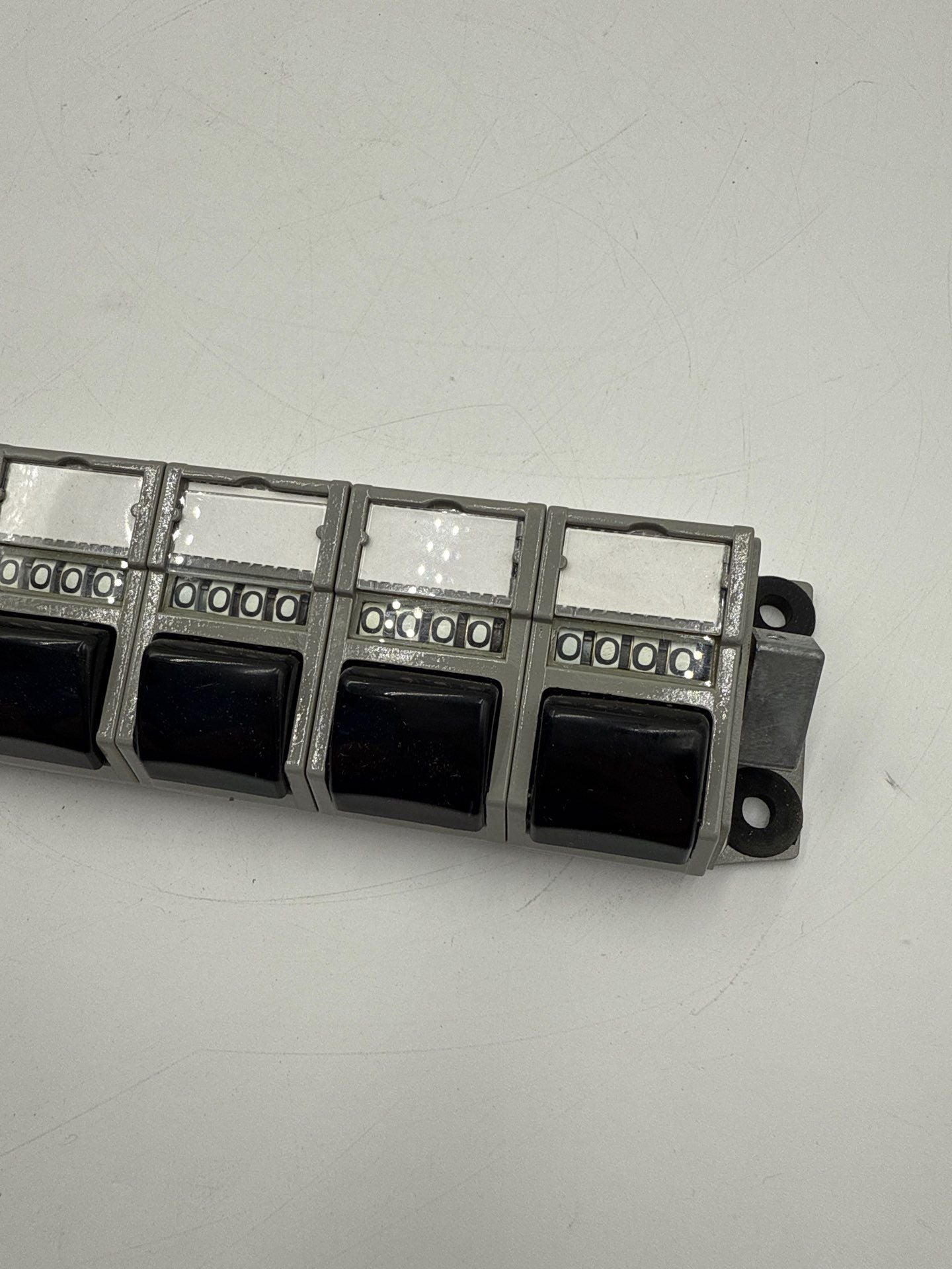 Danaher Veeder Root 0149000-108 Mechanical Tally Counter Manual Clicker 4-Digits New