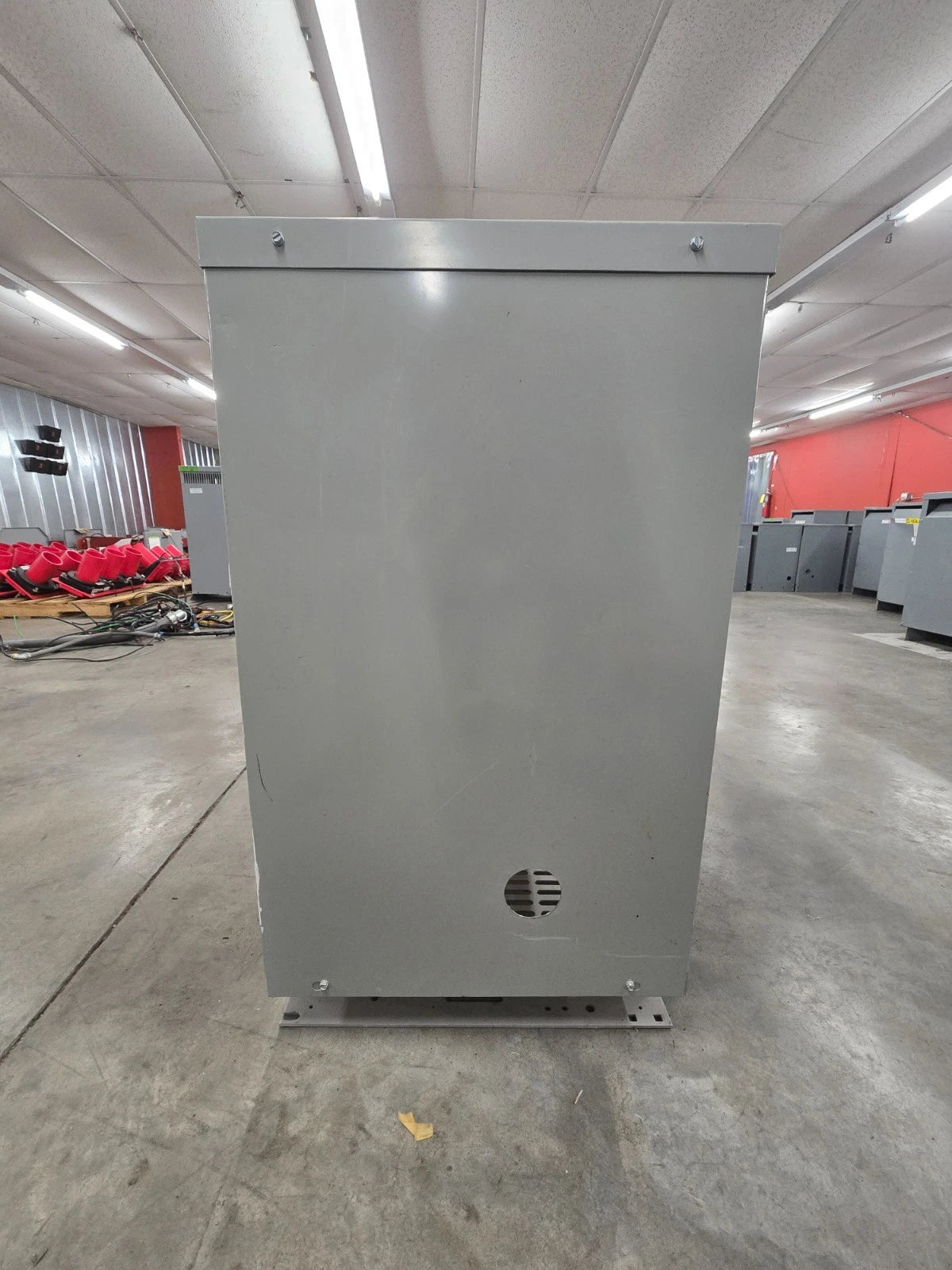 112.5KVA GE 9T23B3875 Transformer Pri 480V Sec 208/120V 3PH Indoor Encl Type QL Used