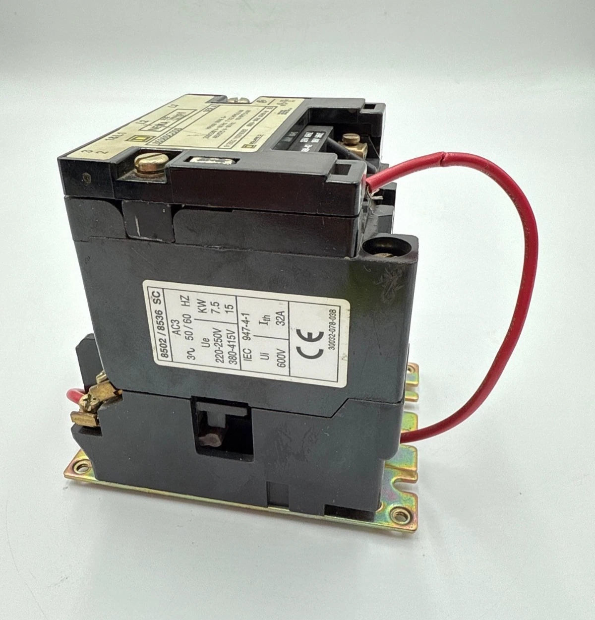 Square D 8536SCO3S Contactor NEMA Size 1 Coil 110/120V 3P 10HP 600V 31041-400-42 Used