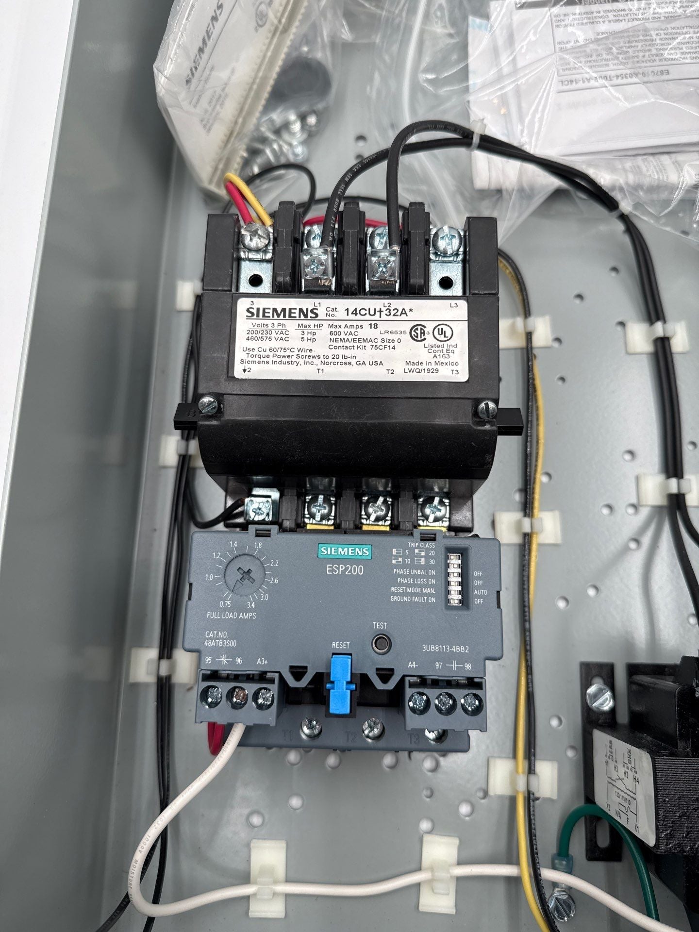 Siemens 14CUB32BF Heavy Duty Motor Starter 2HP Max 120V Coil 0.75-3.4A New