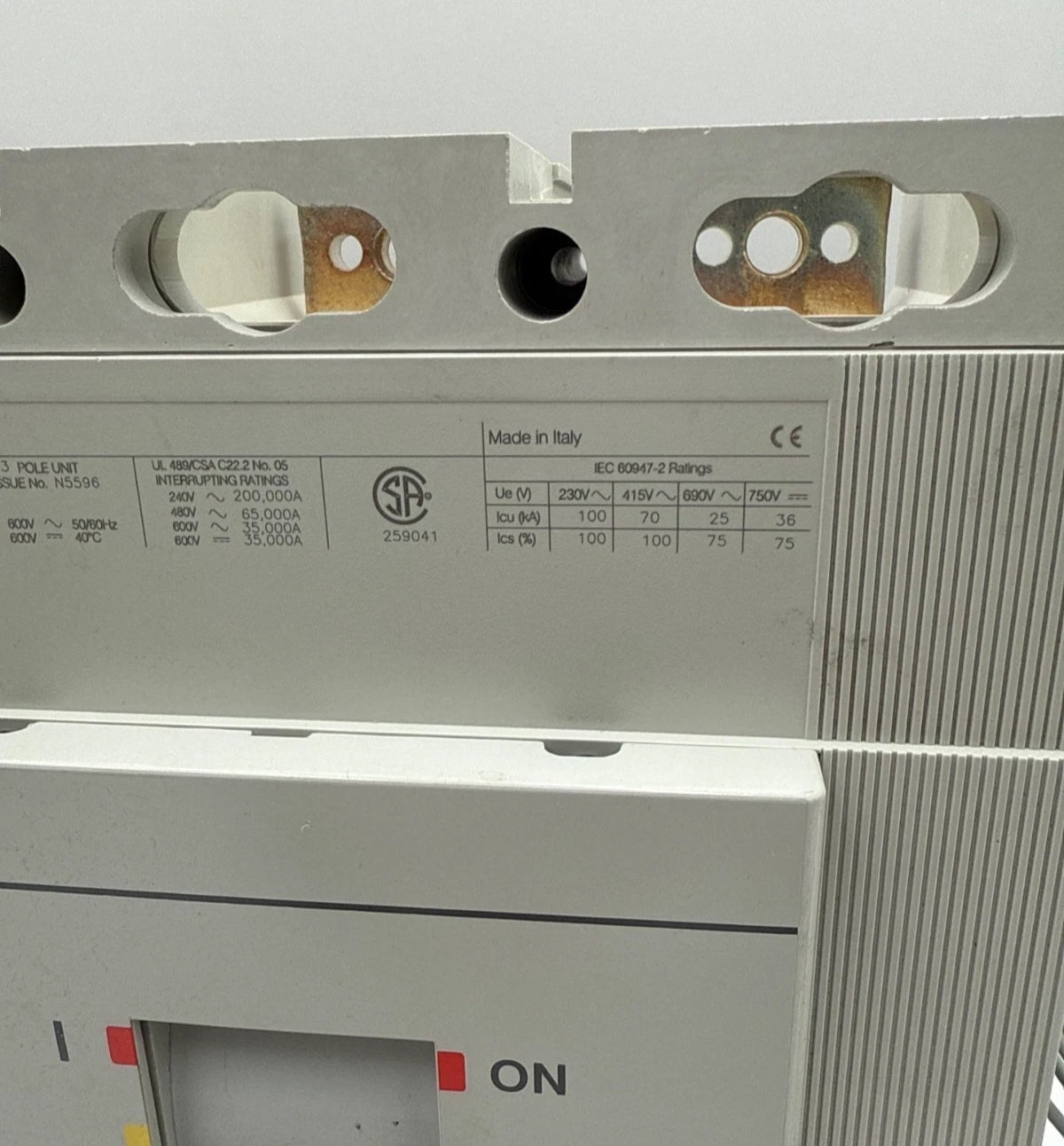 Allen Bradley 140G-M6X3 Circuit Breaker 600A 3P 600V 3PH LSIG Trip 600 Amp Used