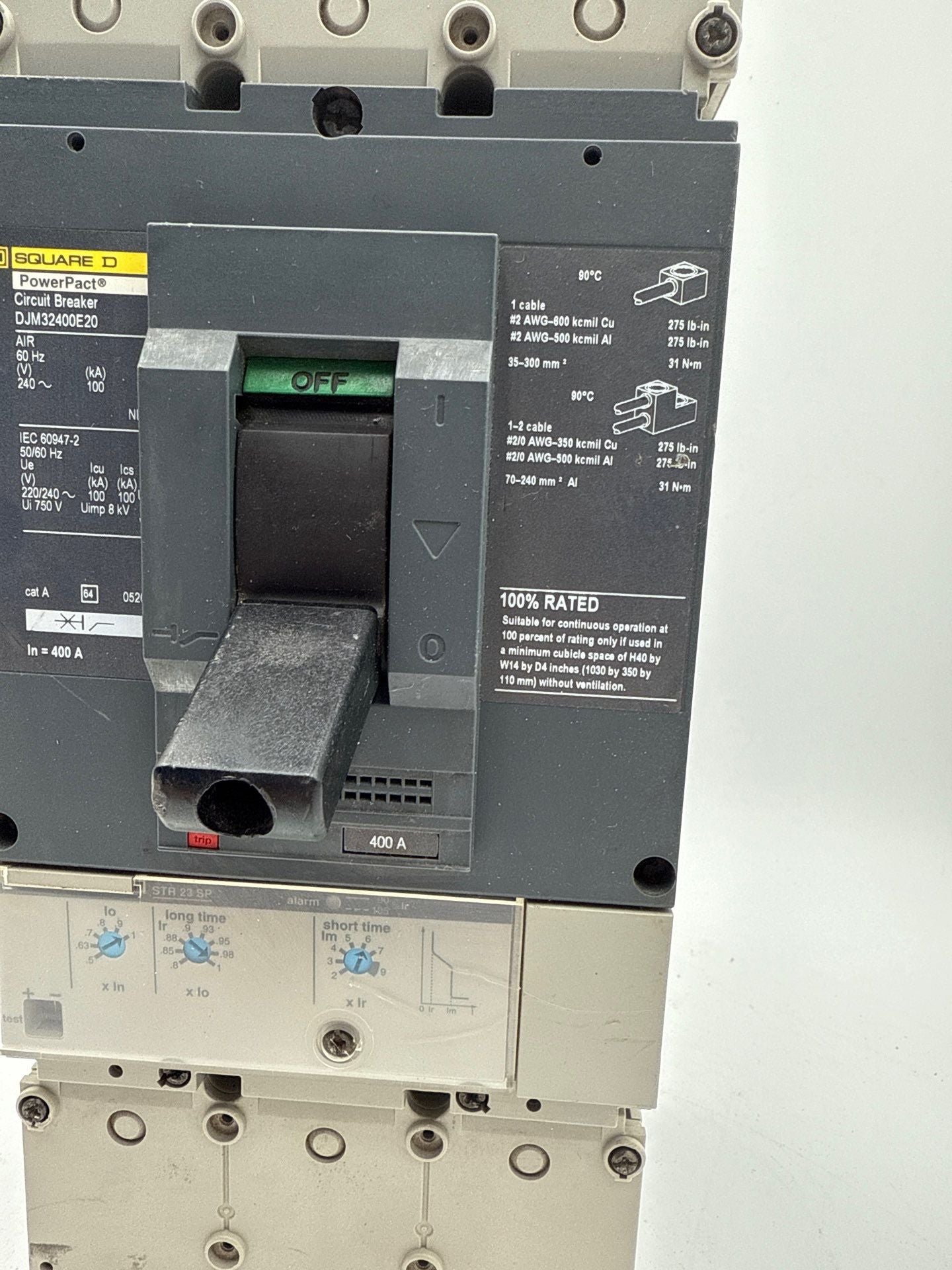 Square D DJM32400E20 Circuit Breaker 400A 3P 240V PowerPact 400 Amp 3 Pole Used