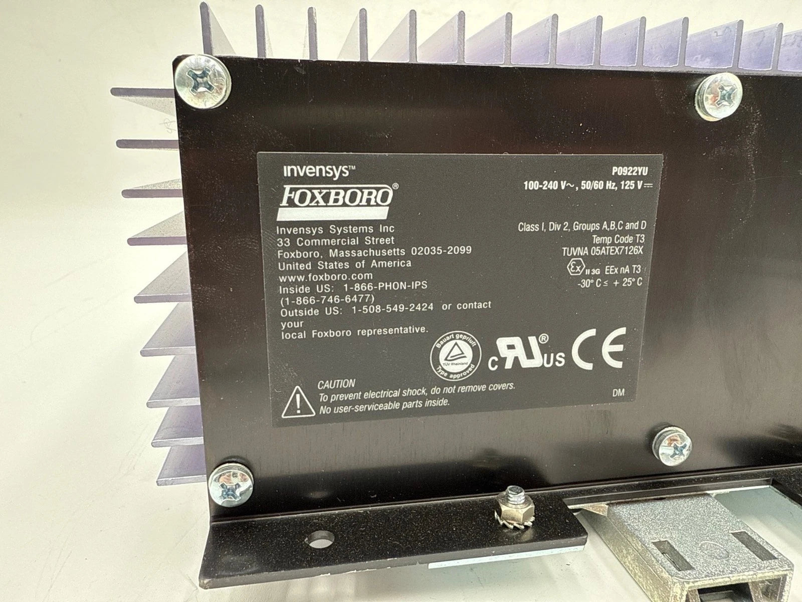 Invensys Foxboro P0922YU FPS400-24 Power Supply I/A Series Rev G 24VDC 6 Output Used