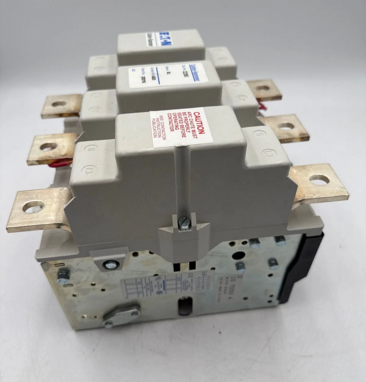 Eaton CE15UN3 Contactor 520A 3P 600V 350HP Freedom Coil 110-120V CE15UN3A80 New