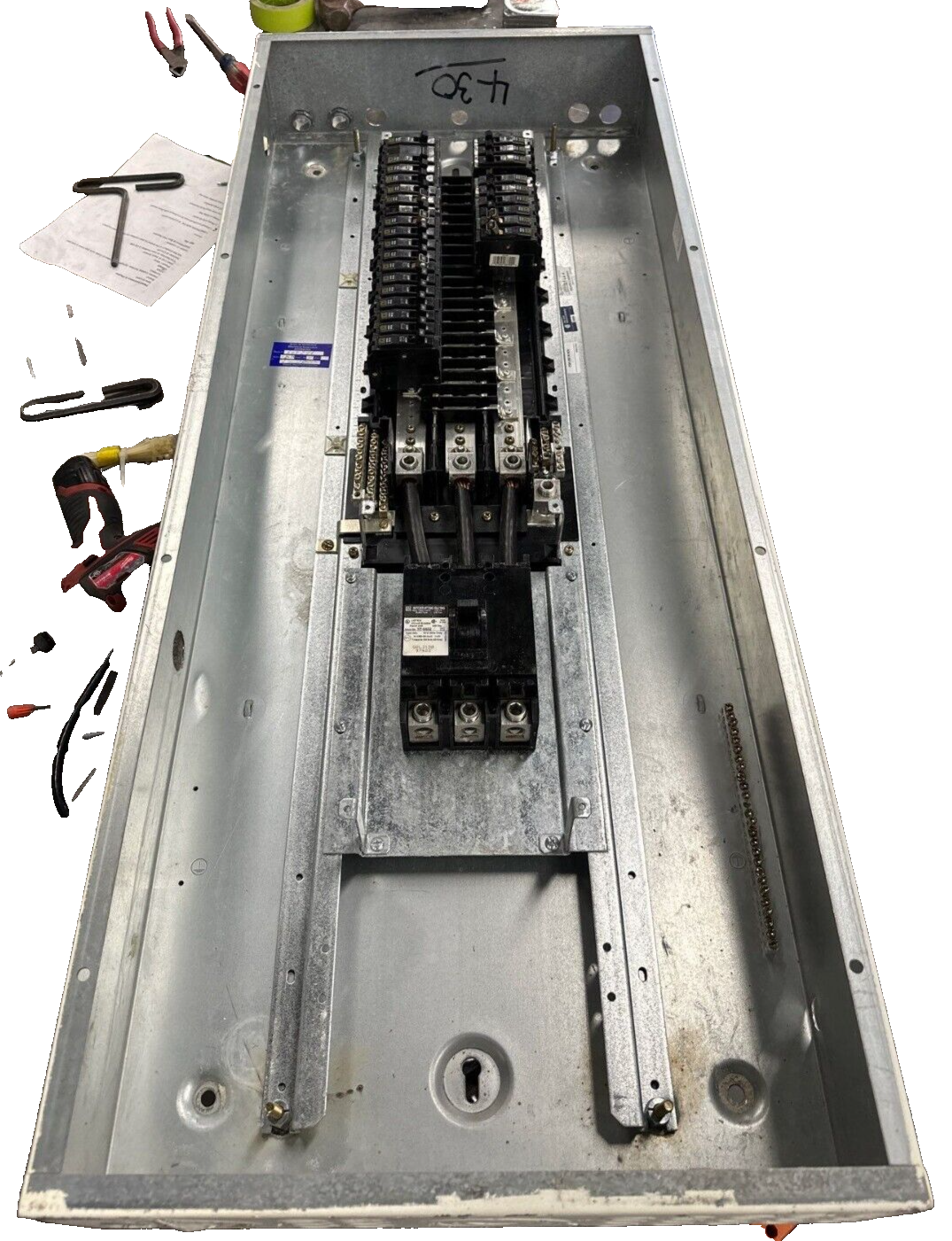 Square D NQOD442M225 NQOD Panelboard 225A 208Y/120V 3PH 4W MCB Main Q2L3150 150A P417 Used