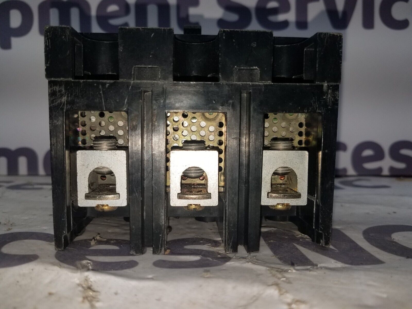 Thomas & Betts FS340100A Used