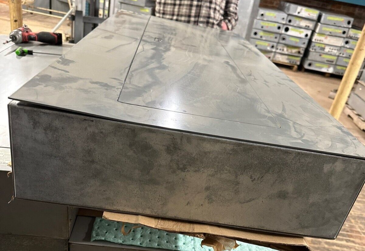 Square D NQOD Panelboard 125A 120/208V 1PH 3W 42 Cir Indoor Encl MCB Q2L32125 P466 Used