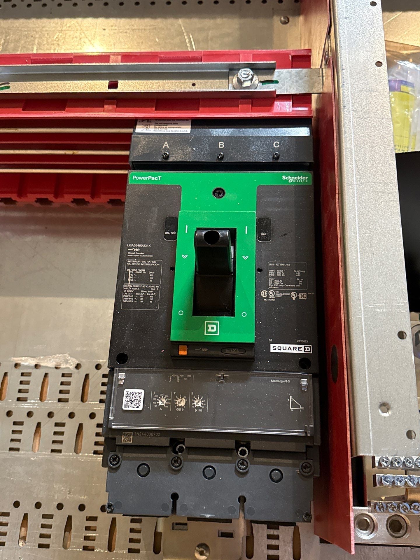 Square D HCP Panelboard Interior 400A 208/120V 3PH LGA36400U31X Main MCB New