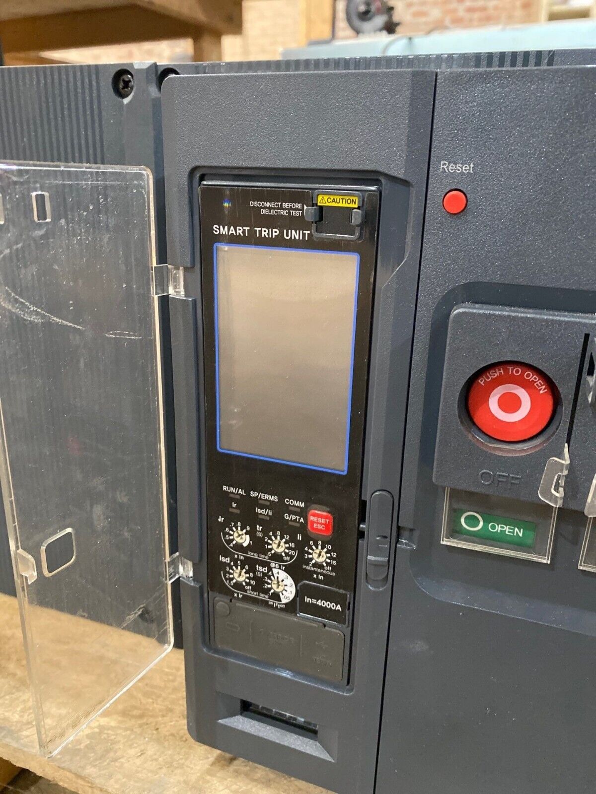 LS Electric UAH-40G3-40A Used