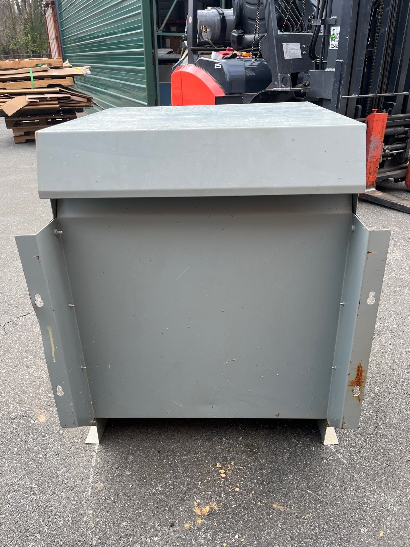 45KVA Hammond NMK045KB Transformer Pri 480V Sec 208/120V 3PH 3R Enclosure Used