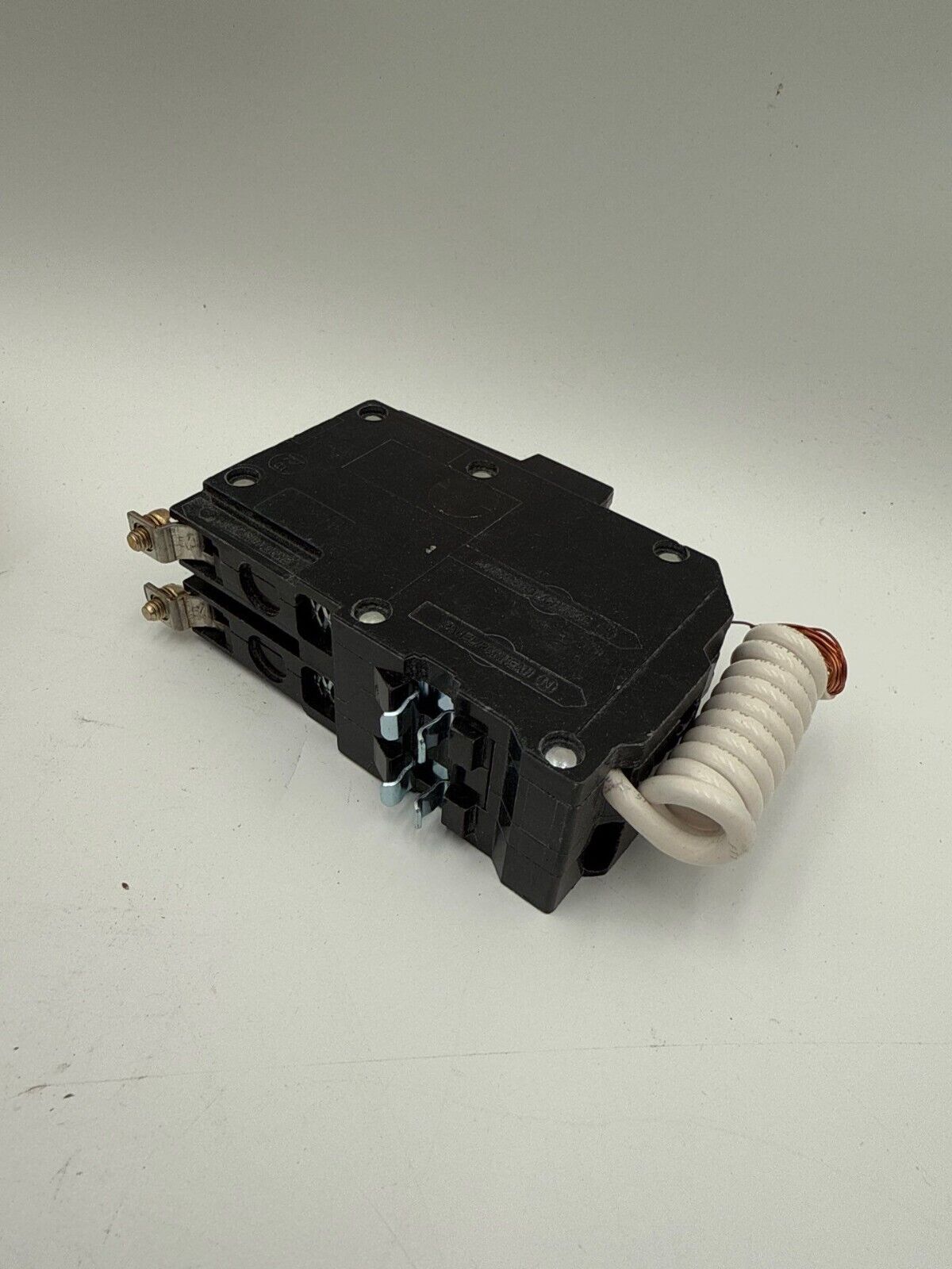 Square D QOB220GFI New